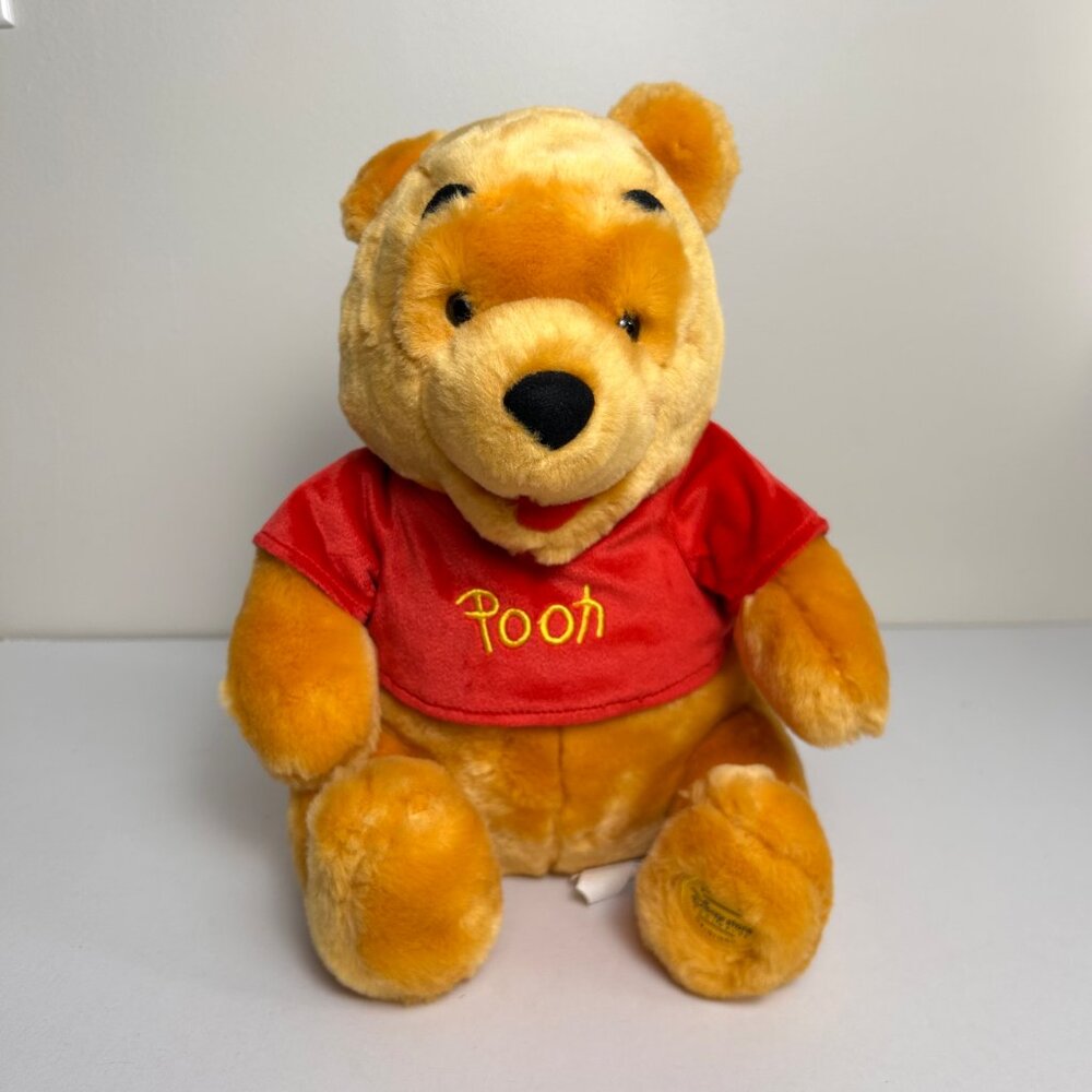 Disney Store Winnie the Pooh Core Collection Plush Bear 11"